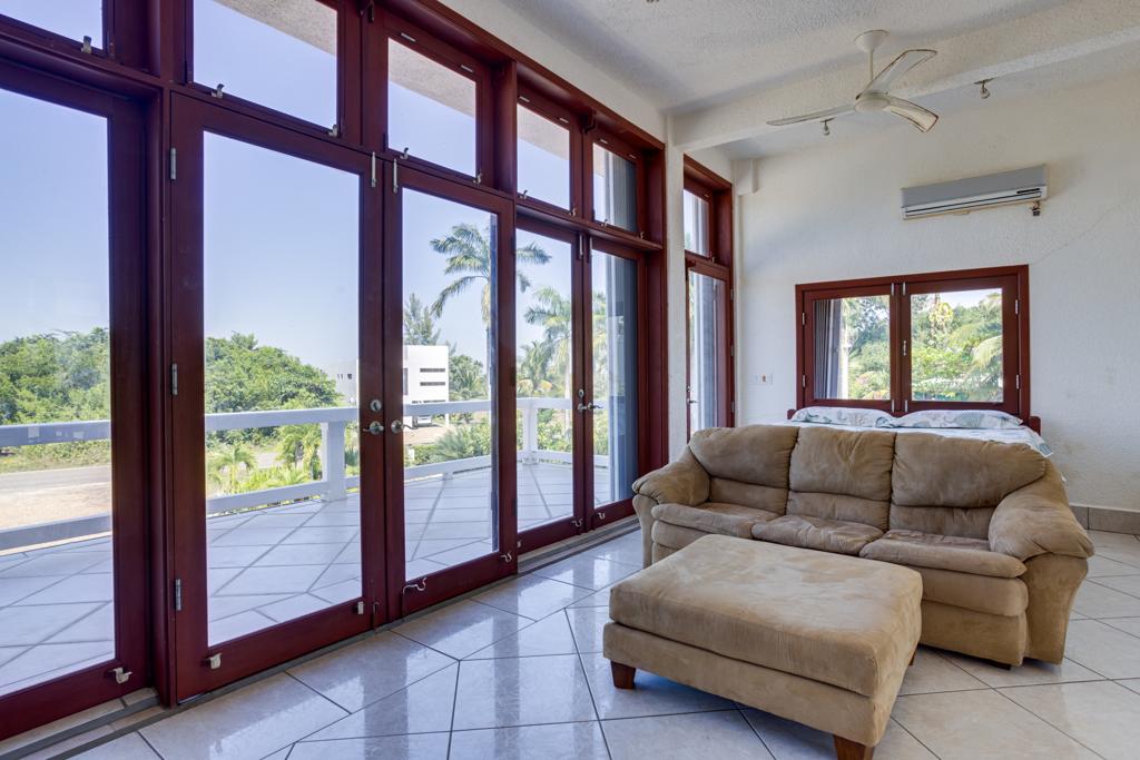 listing image with ID 6297