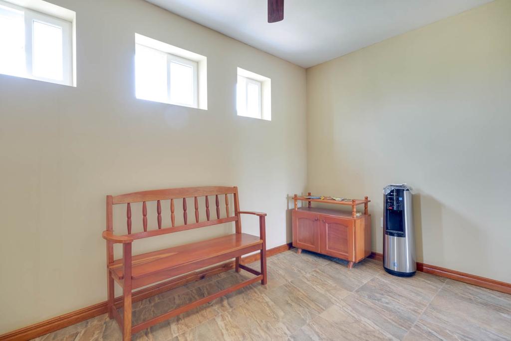 listing image with ID 2821