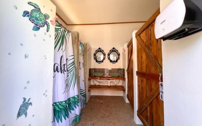 listing image with ID 10001