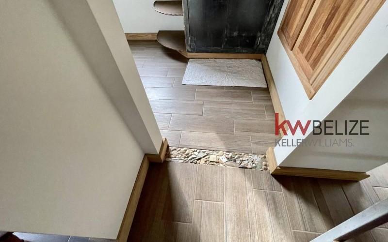 listing image with ID 12903