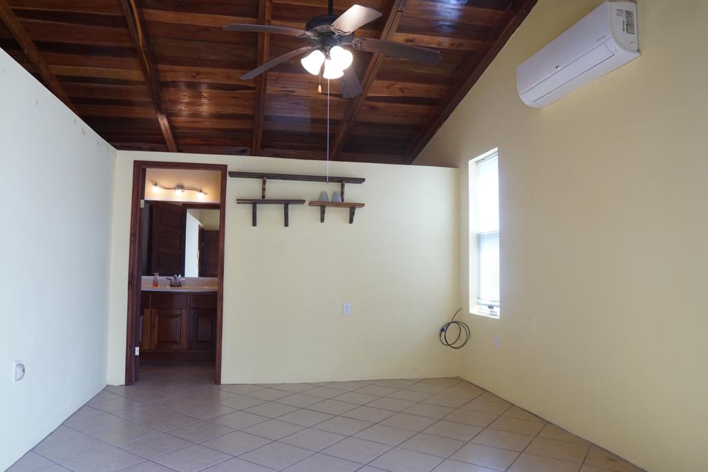 listing image with ID 14030