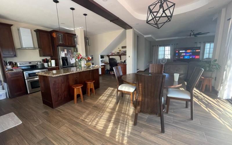 listing image with ID 10988