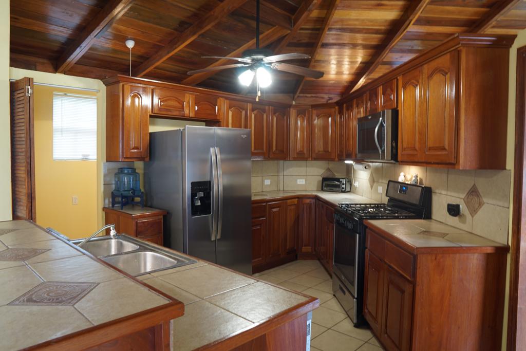 listing image with ID 14024