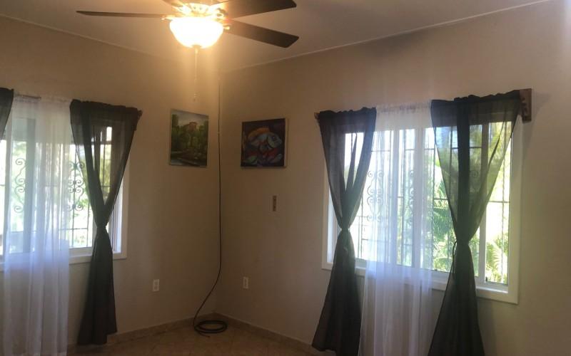 listing image with ID 10067