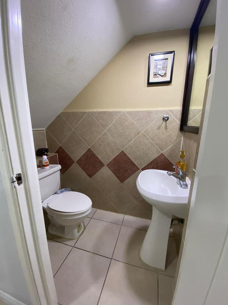 listing image with ID 25696