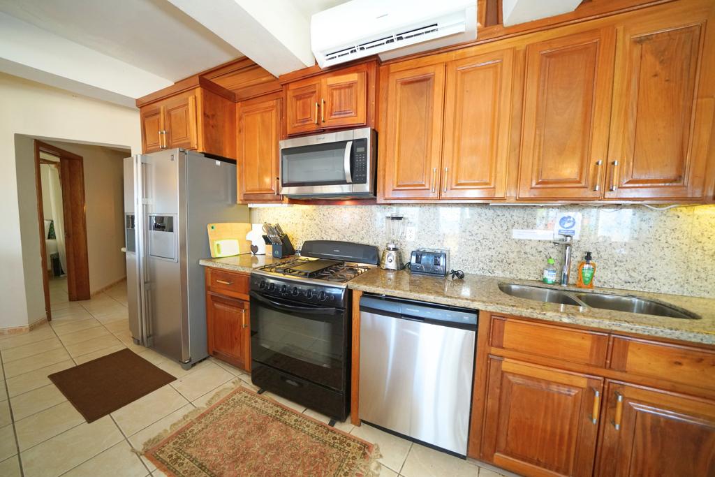 listing image with ID 30073