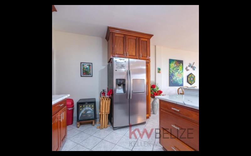 listing image with ID 31077