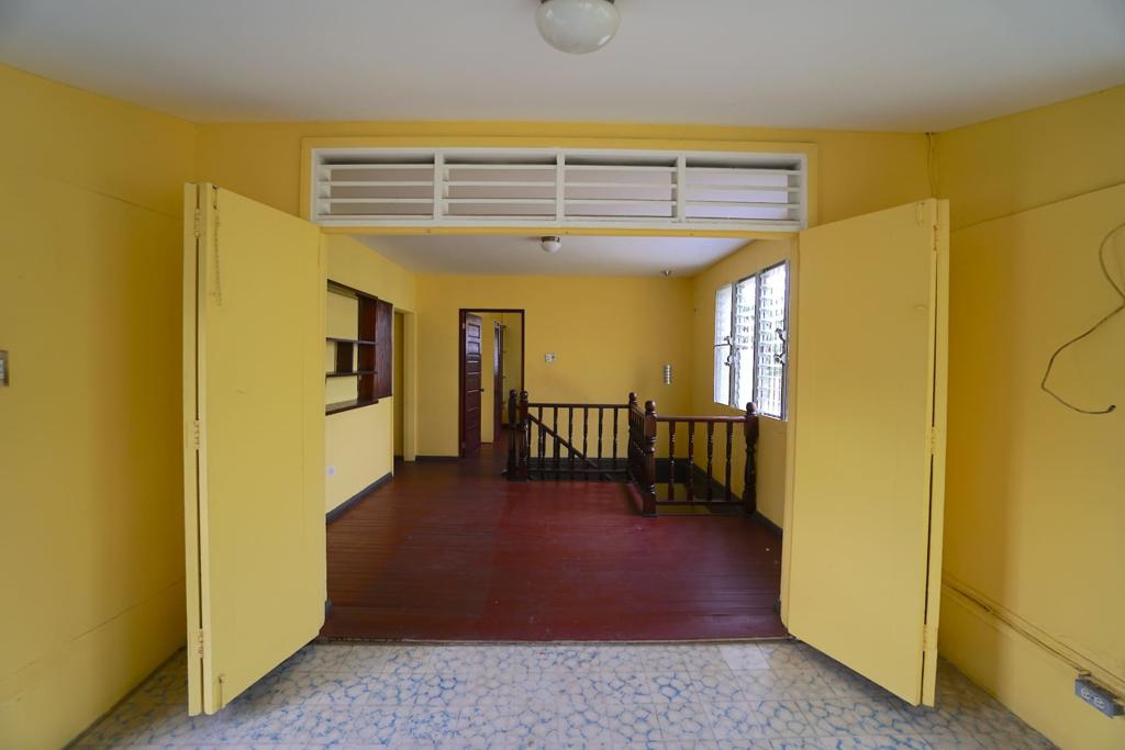 listing image with ID 32054