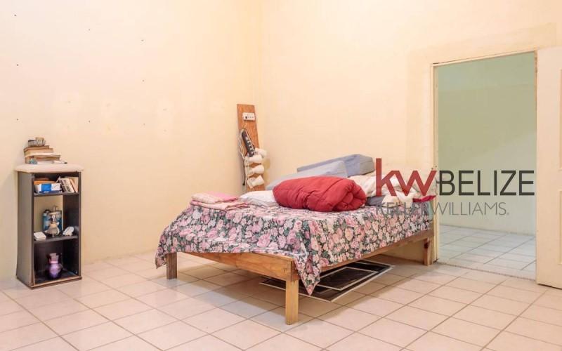 listing image with ID 33528