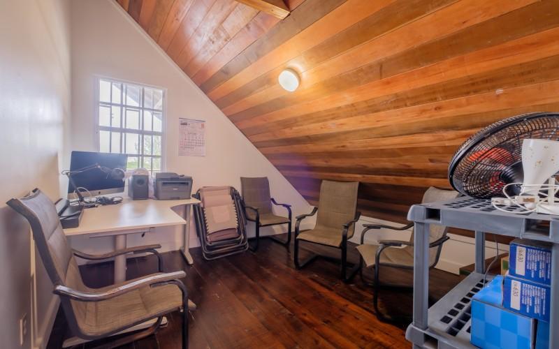 listing image with ID 36504