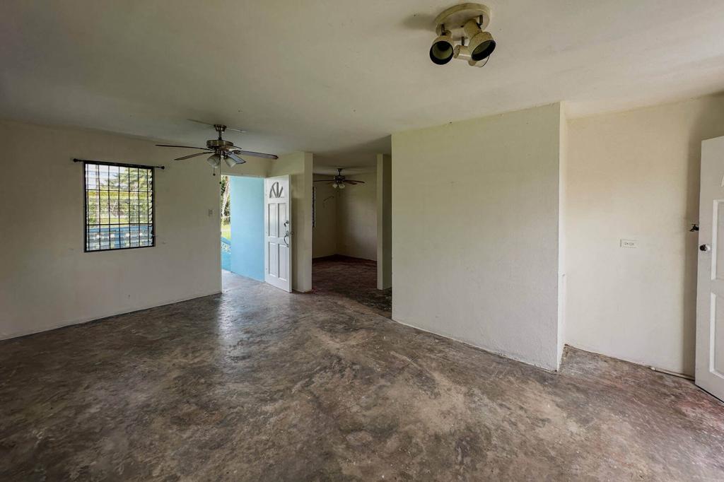 listing image with ID 35950