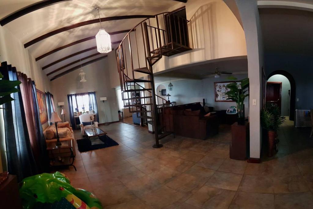 listing image with ID 45807