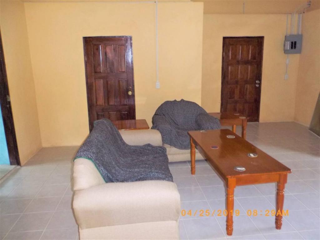 listing image with ID 42115