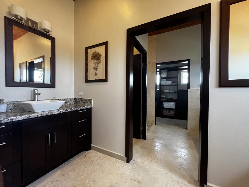 listing image with ID 39542