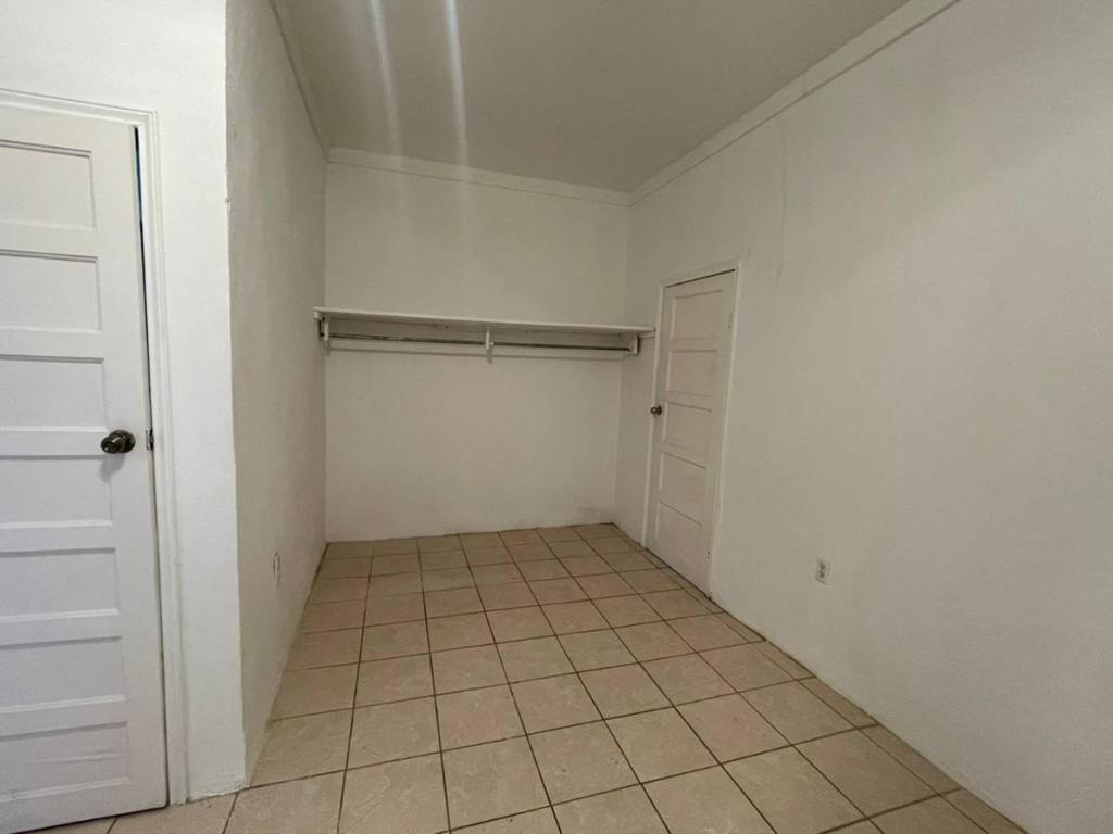 listing image with ID 40782