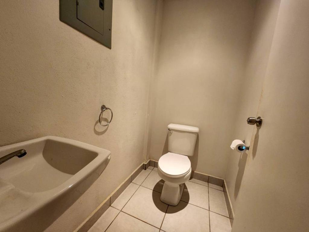 listing image with ID 42046