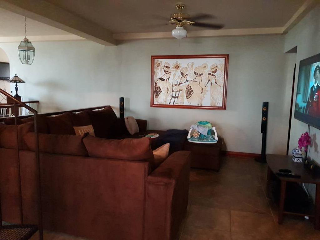listing image with ID 45810