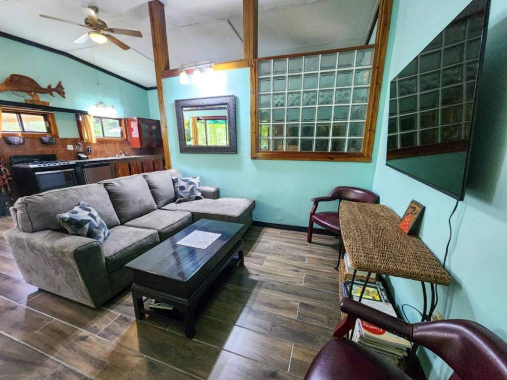listing image with ID 47010