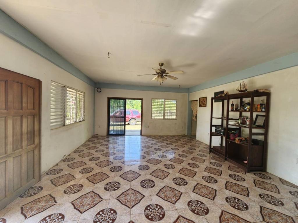 listing image with ID 43938