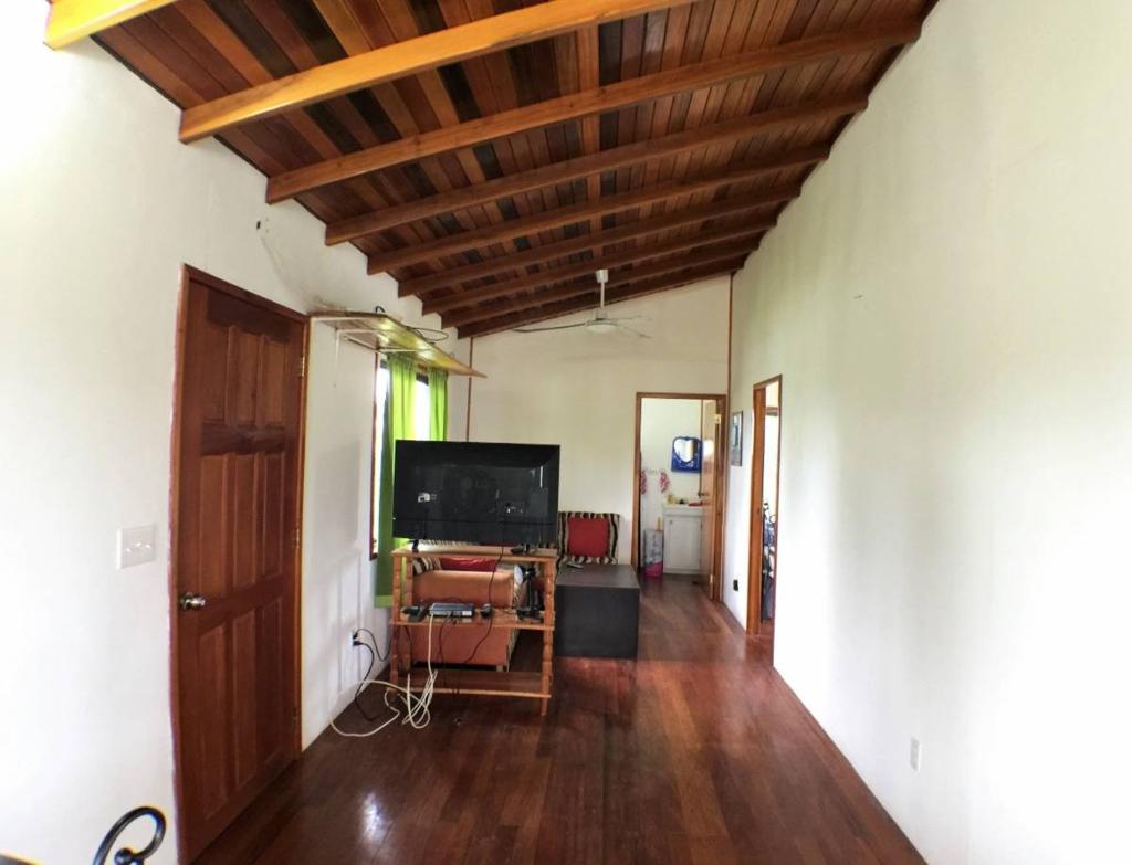 listing image with ID 40802