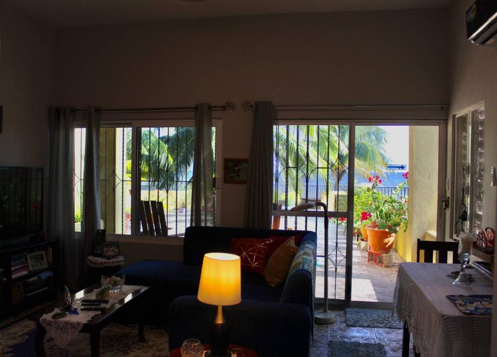 listing image with ID 46128