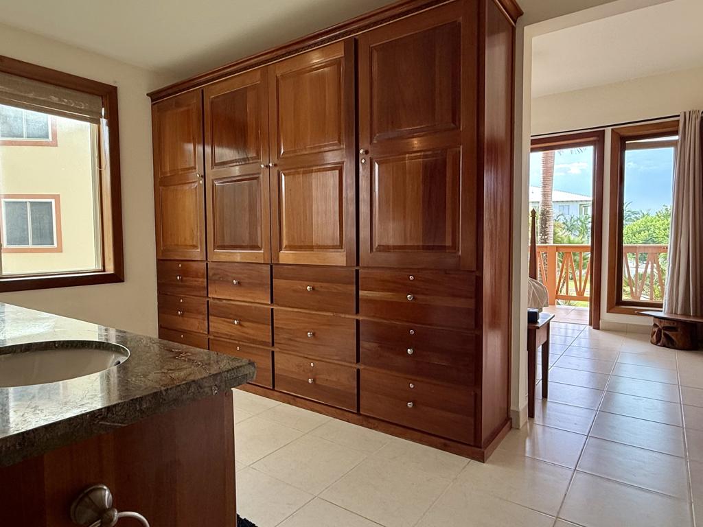 listing image with ID 48222
