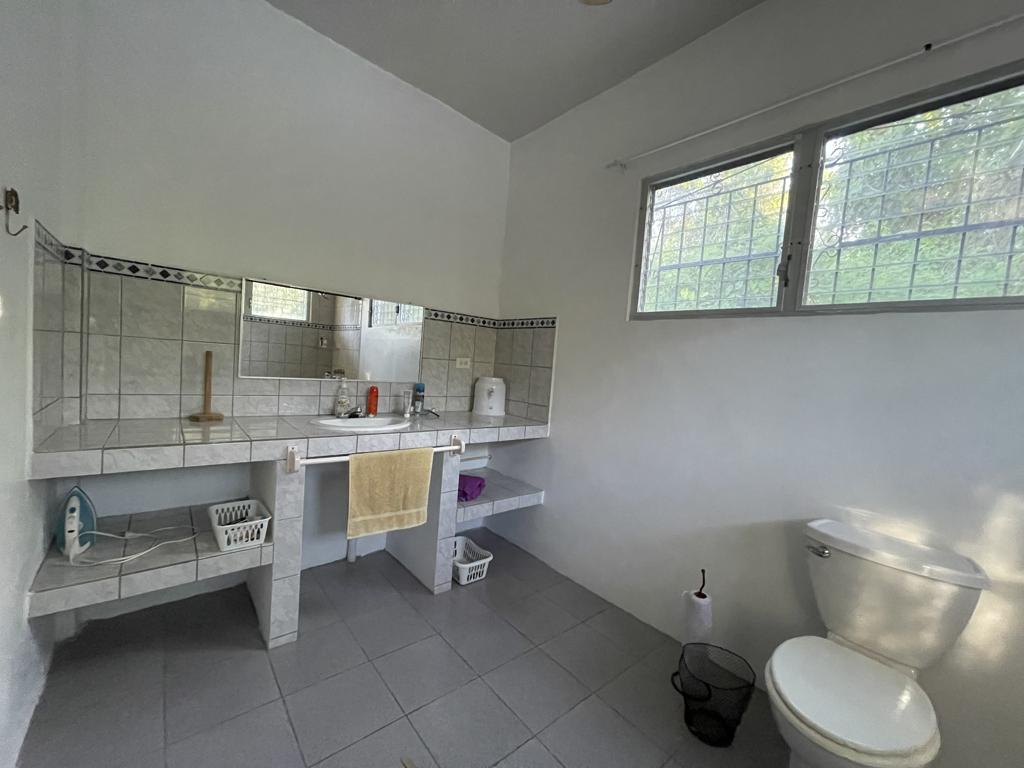 listing image with ID 49063