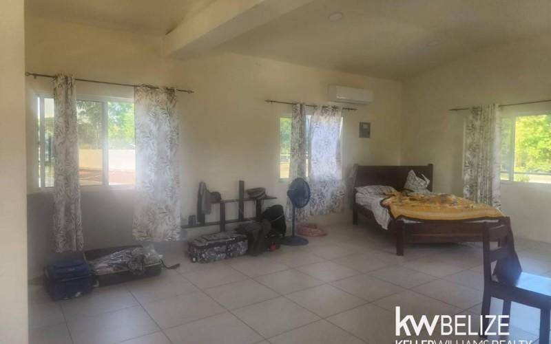 listing image with ID 49924
