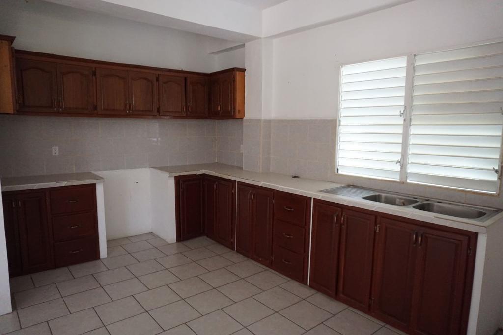 listing image with ID 49706