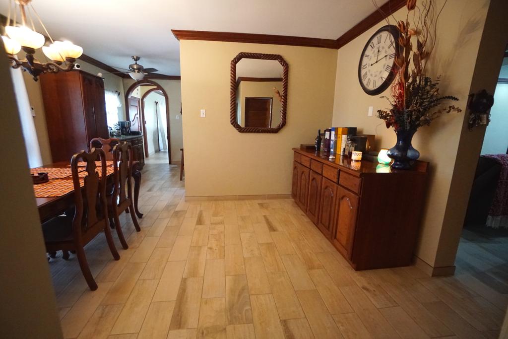 listing image with ID 49497
