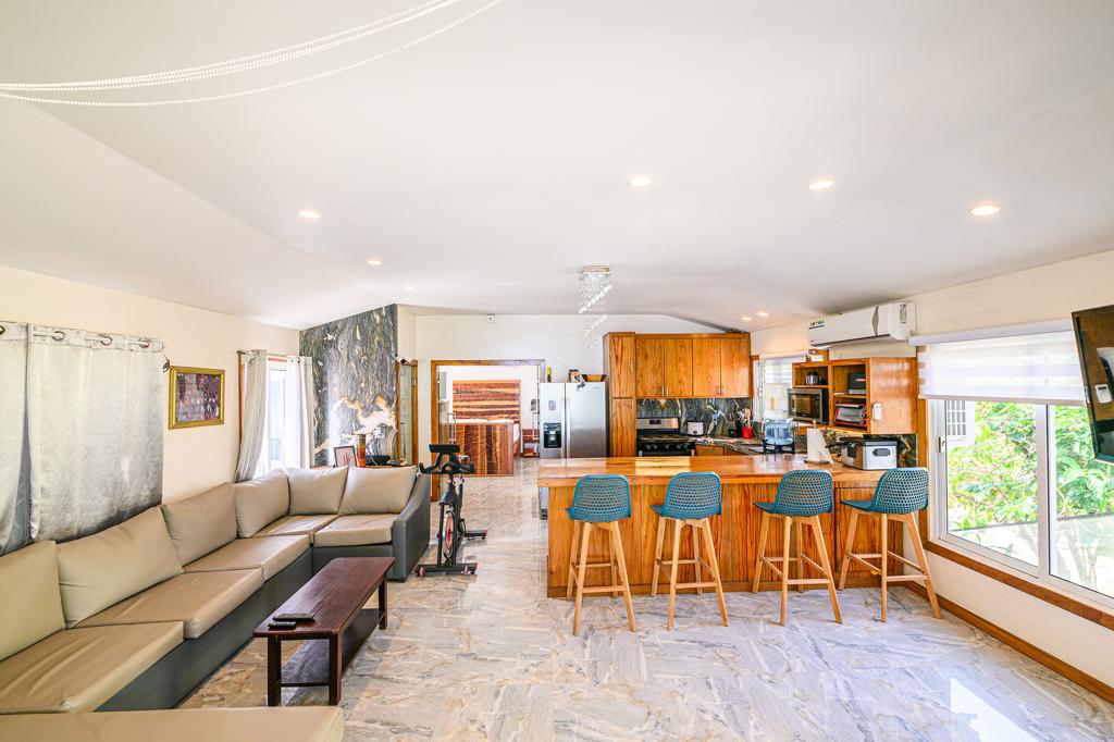 listing image with ID 50824