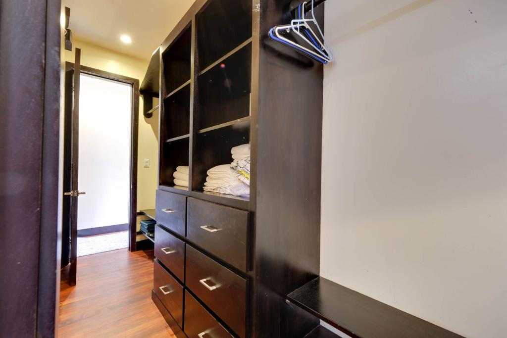 listing image with ID 55045
