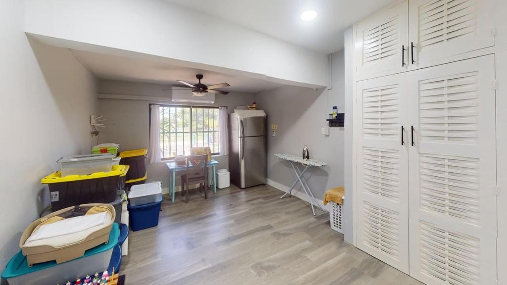 listing image with ID 57329