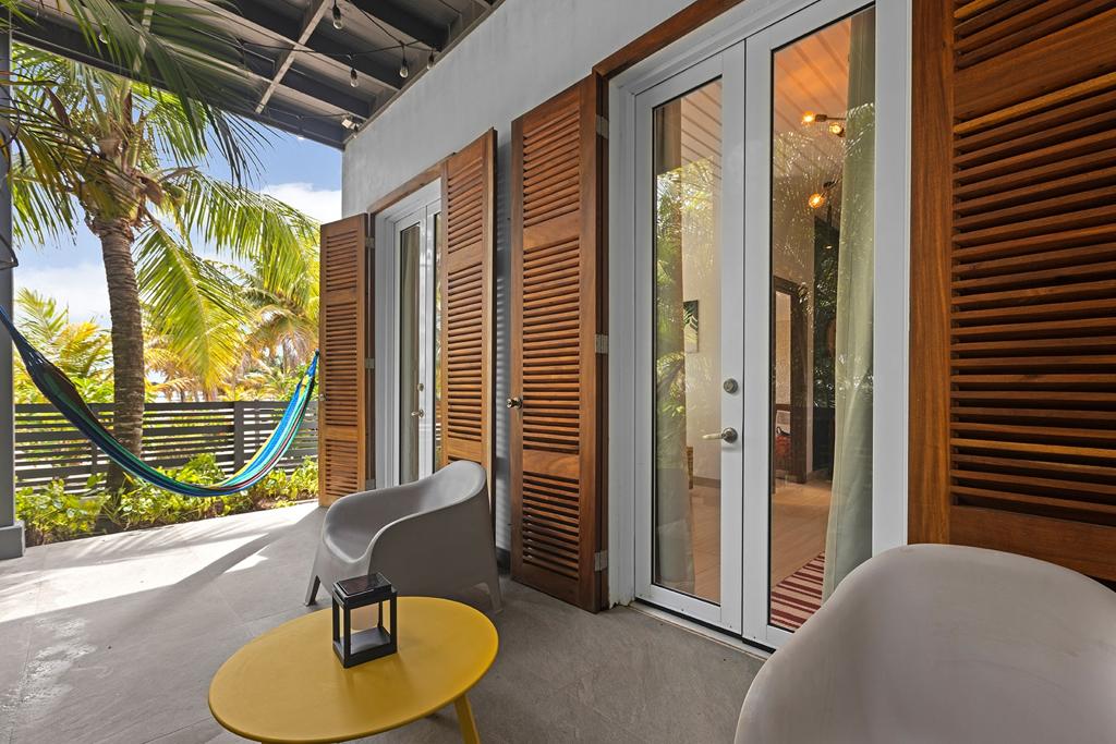 listing image with ID 61100