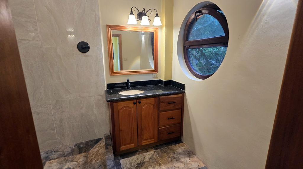 listing image with ID 62338