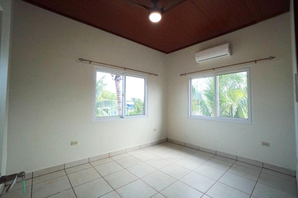 listing image with ID 63526