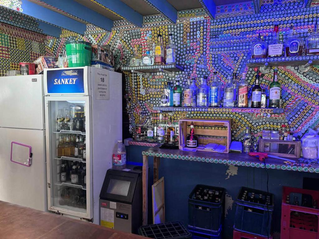 listing image with ID 63305