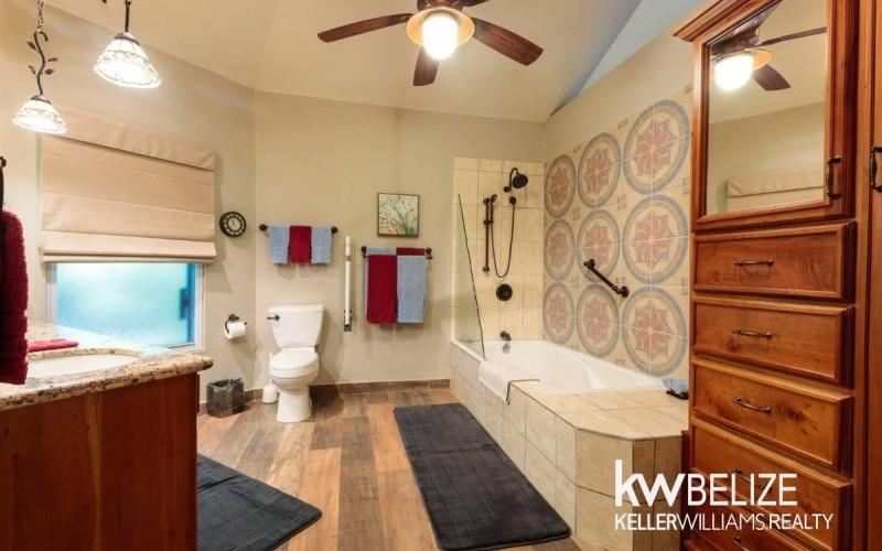 listing image with ID 62718