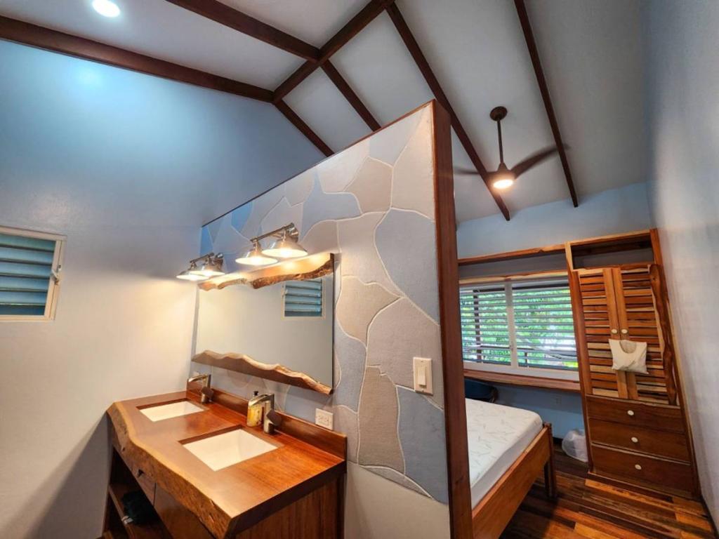 listing image with ID 64670