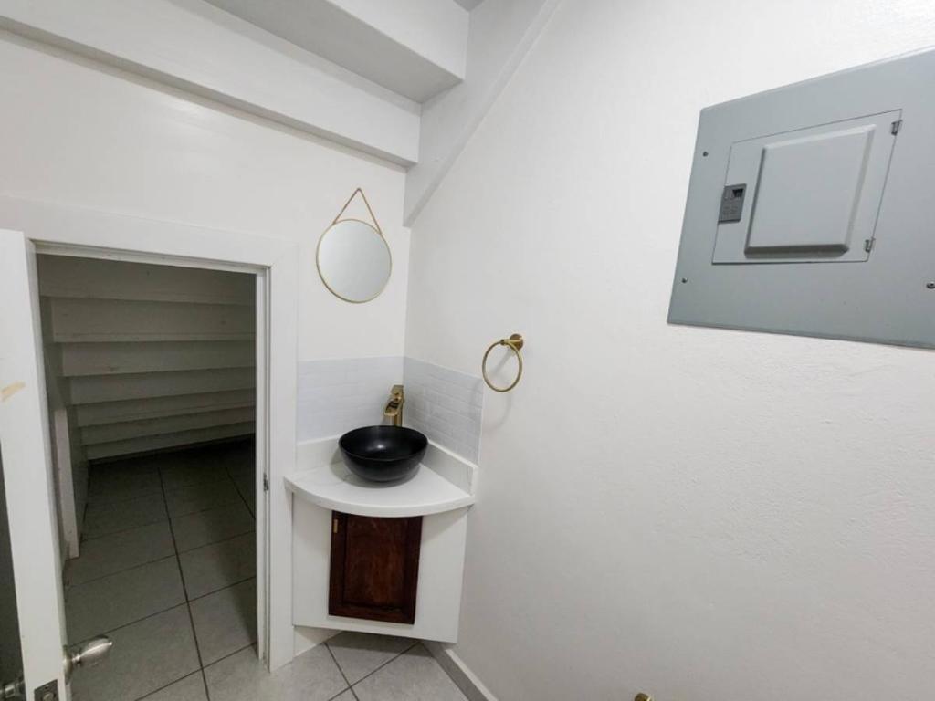 listing image with ID 68022