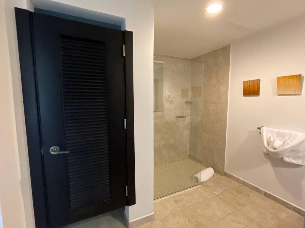 listing image with ID 66300