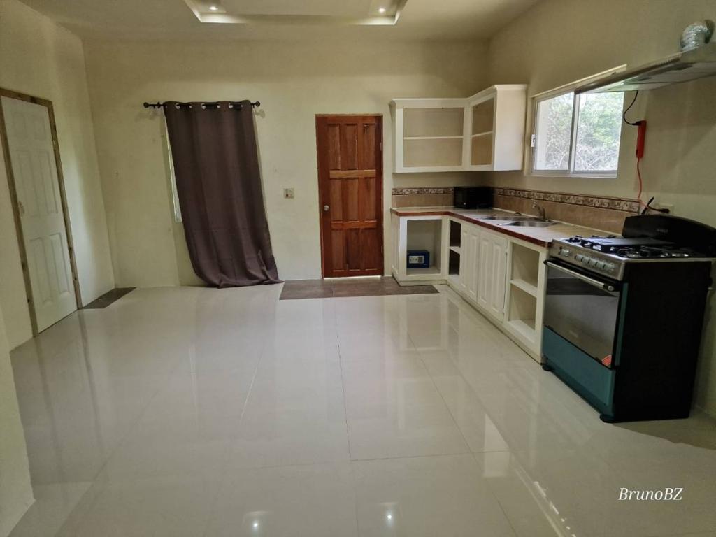 listing image with ID 64733