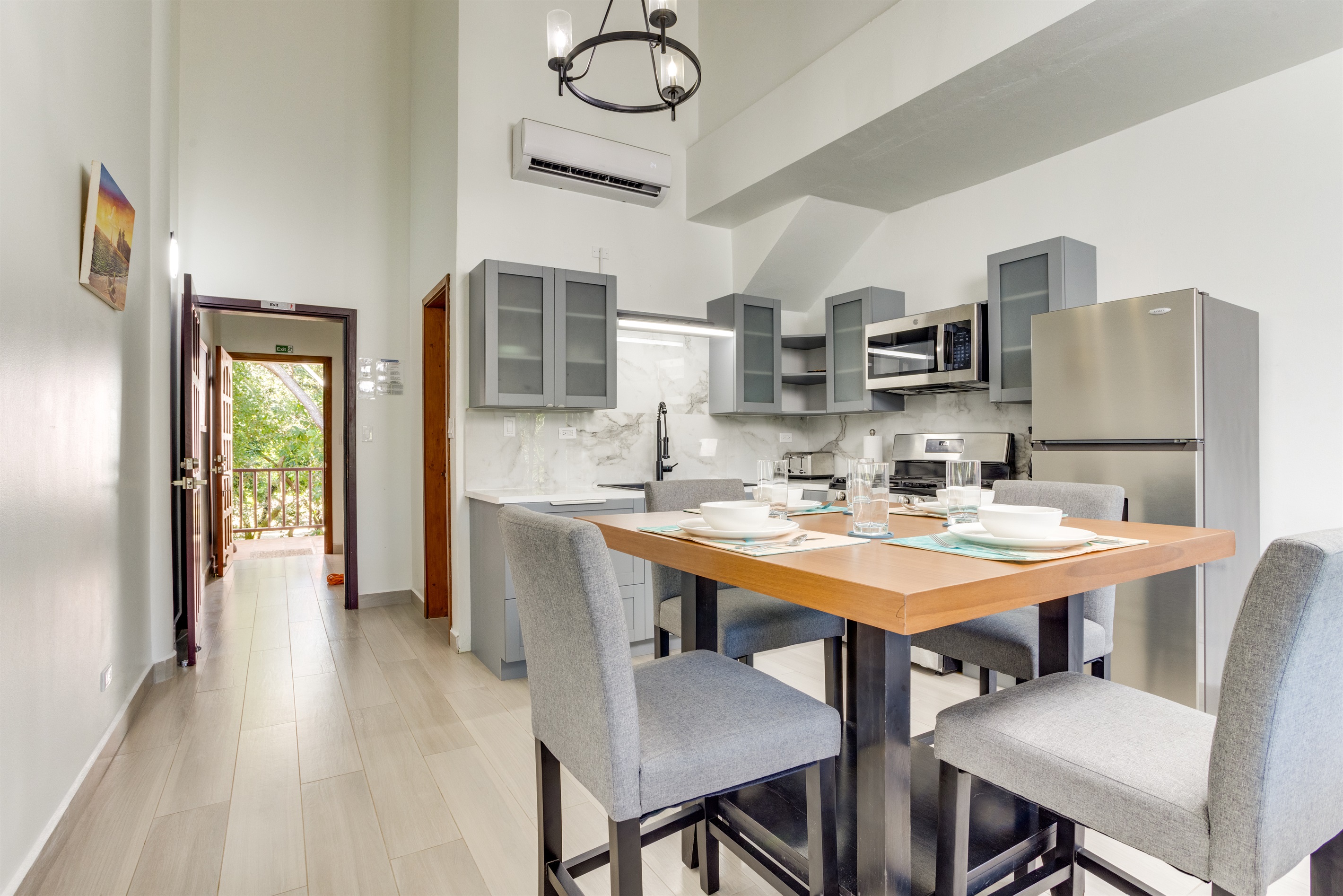 listing image with ID 69452