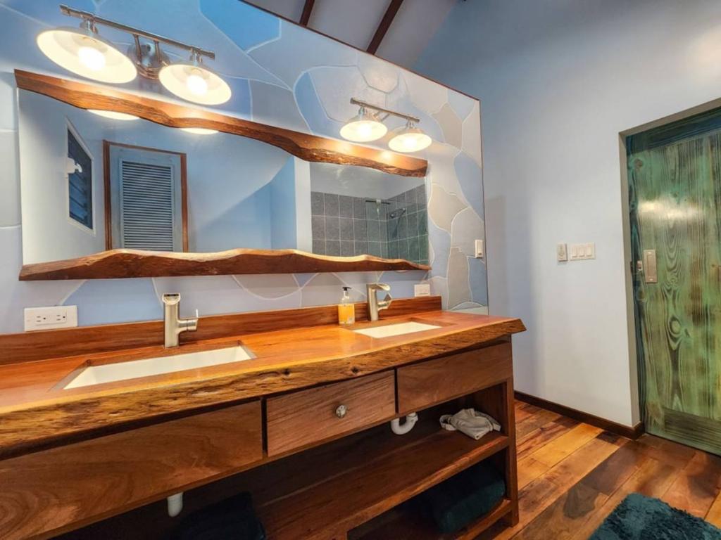 listing image with ID 64674