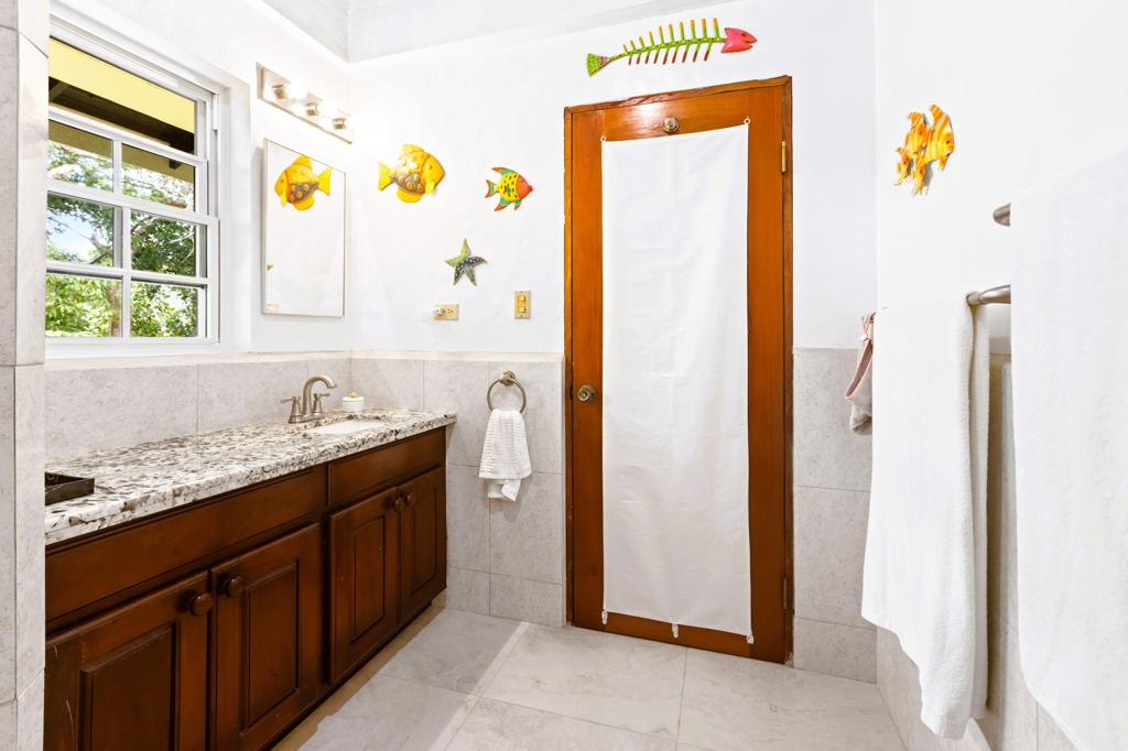 listing image with ID 69054