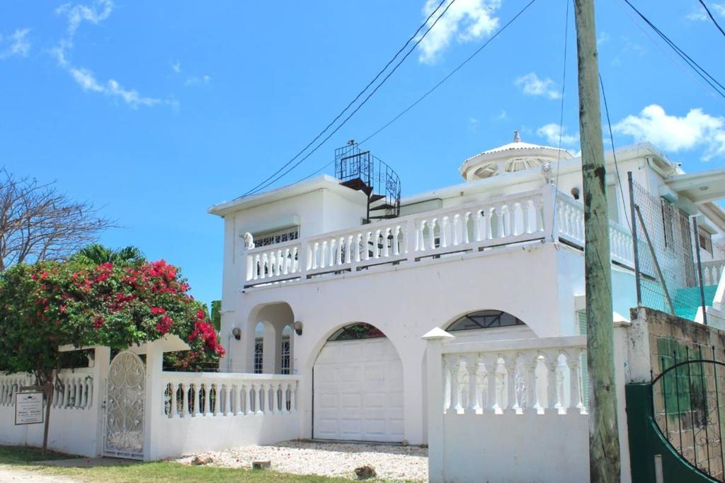 listing image with ID 67103