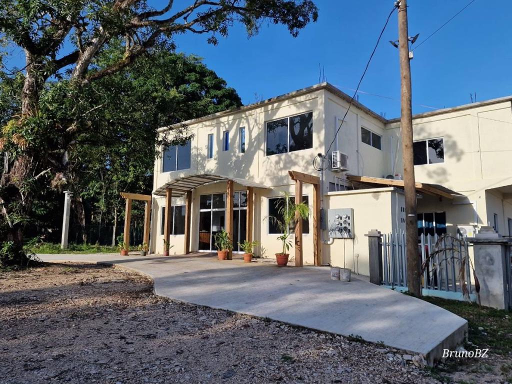 listing image with ID 64709