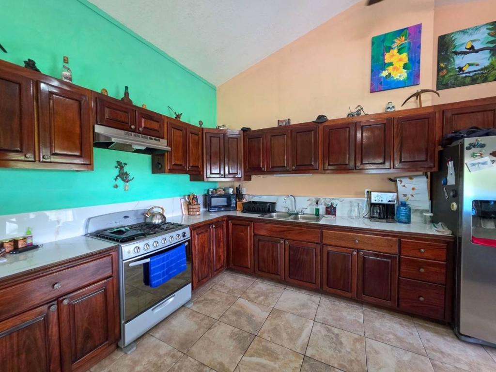 listing image with ID 64299