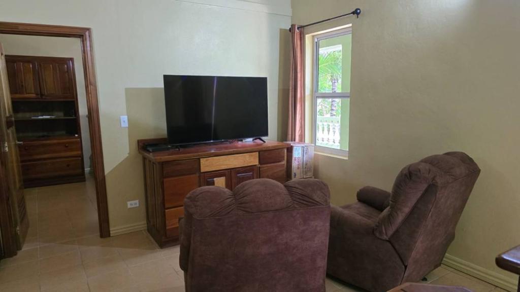 listing image with ID 65905