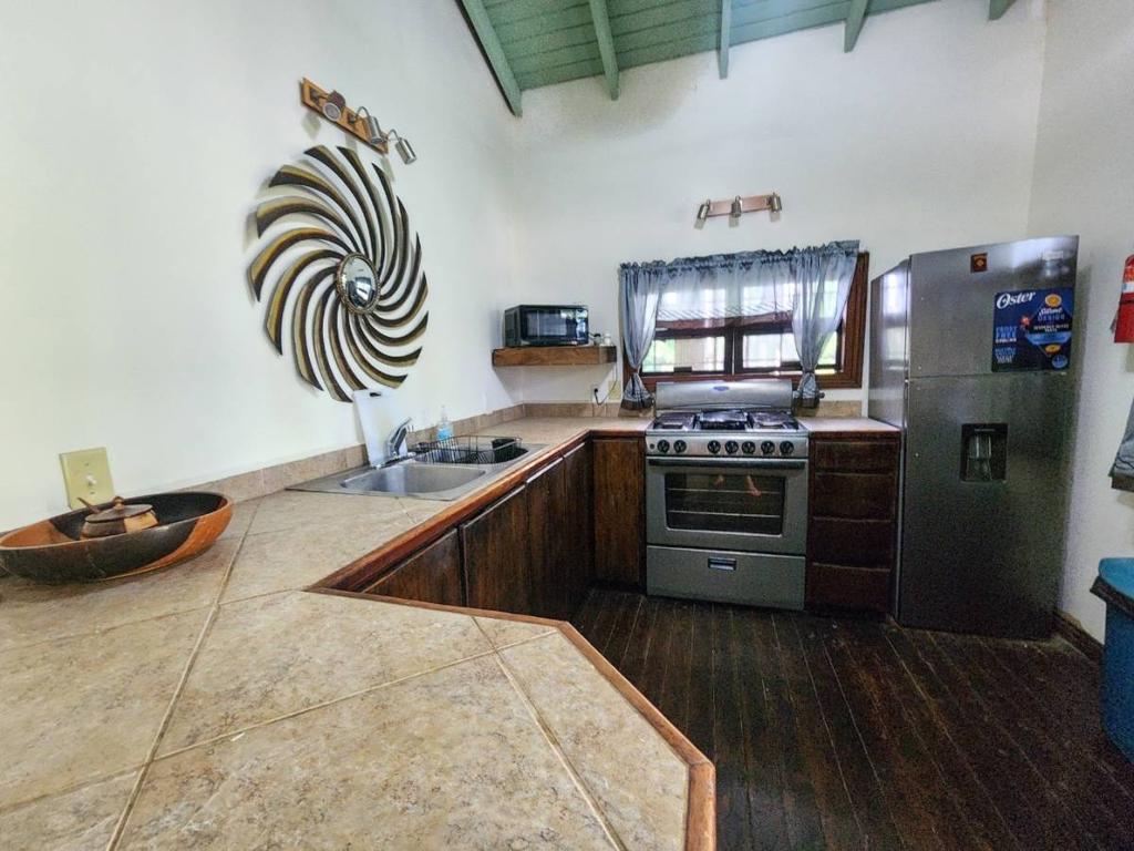 listing image with ID 66912